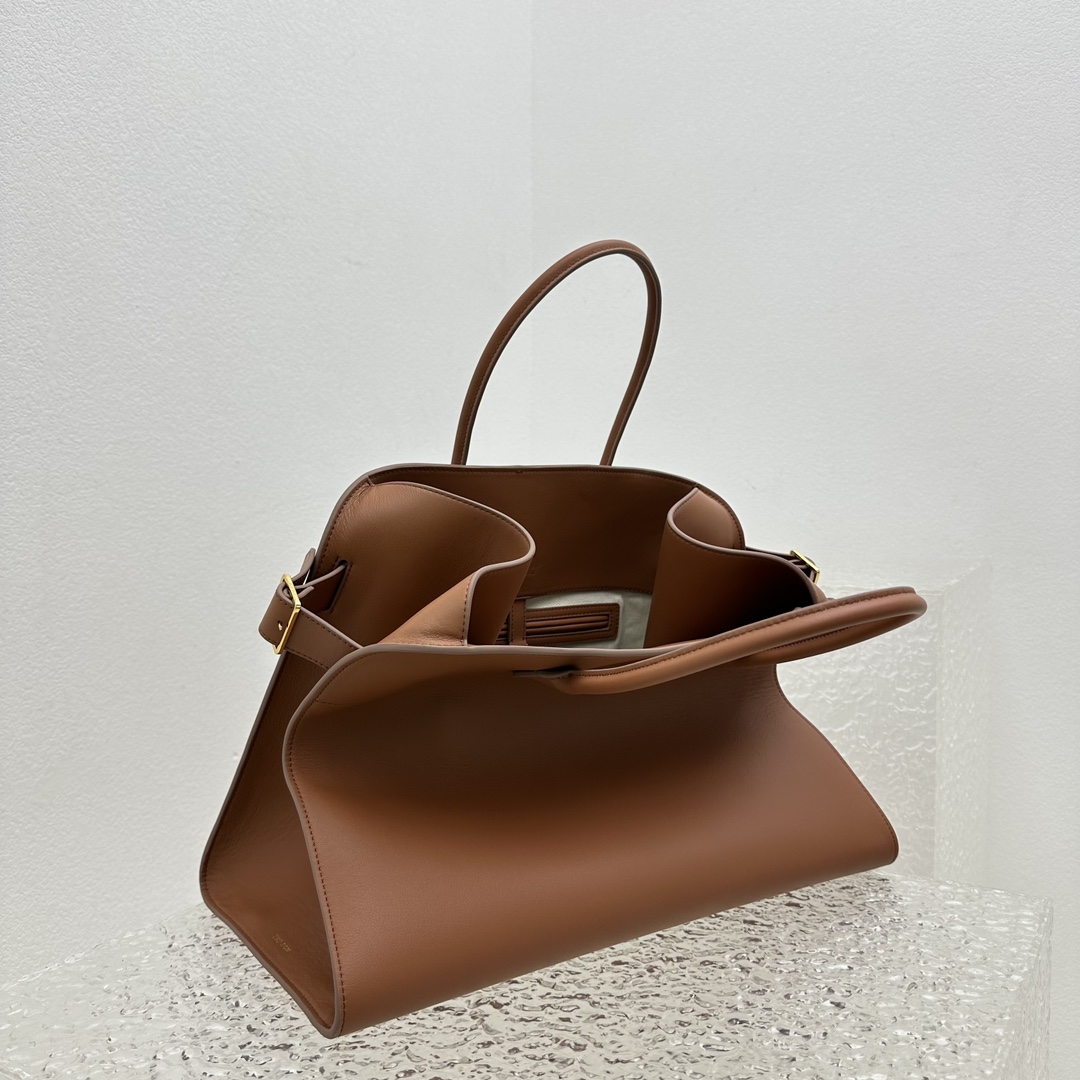 3dcd356fa243fc4c048fe4b001234780_1780903346_8606.jpg
