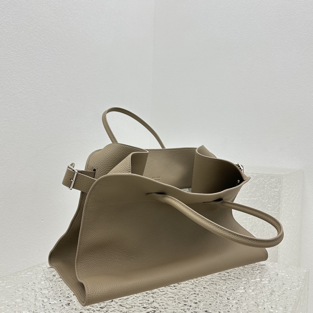 3dcd356fa243fc4c048fe4b001234780_1780903604_8214.jpg