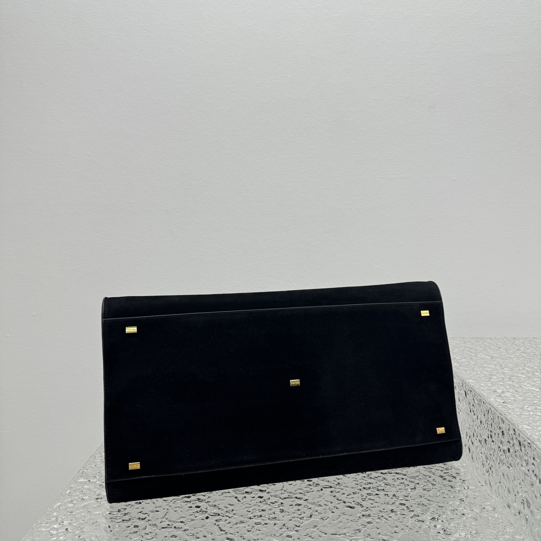 3dcd356fa243fc4c048fe4b001234780_1780903884_2346.jpg
