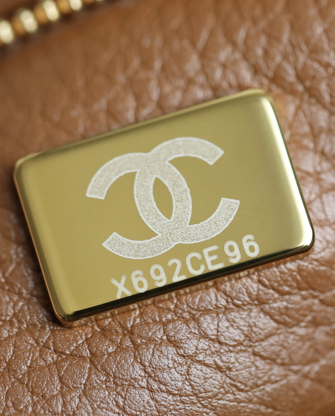 9c4dd17804cdb59cf294e3bea93c983b_1785136321_043.jpg
