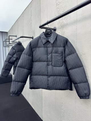 디올 남여공용 패딩