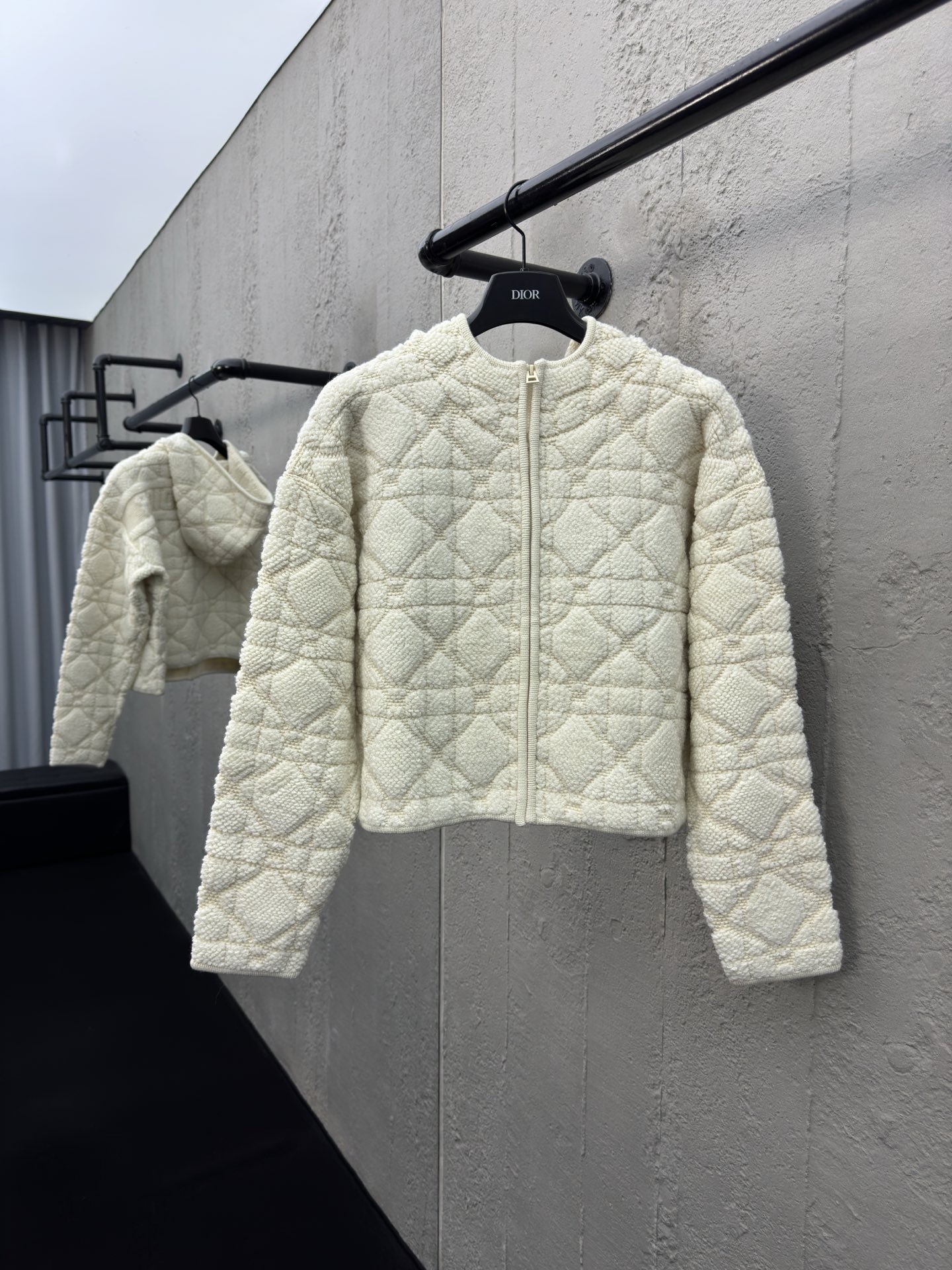 디올 여성 매크로까나쥬 후드집업