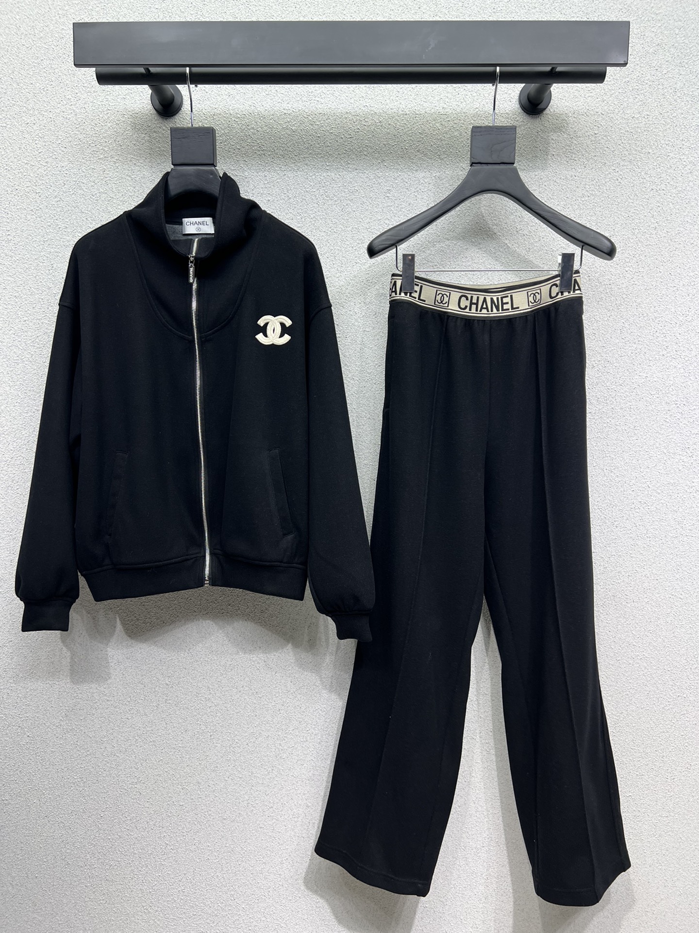 샤넬 트레이닝복 세트