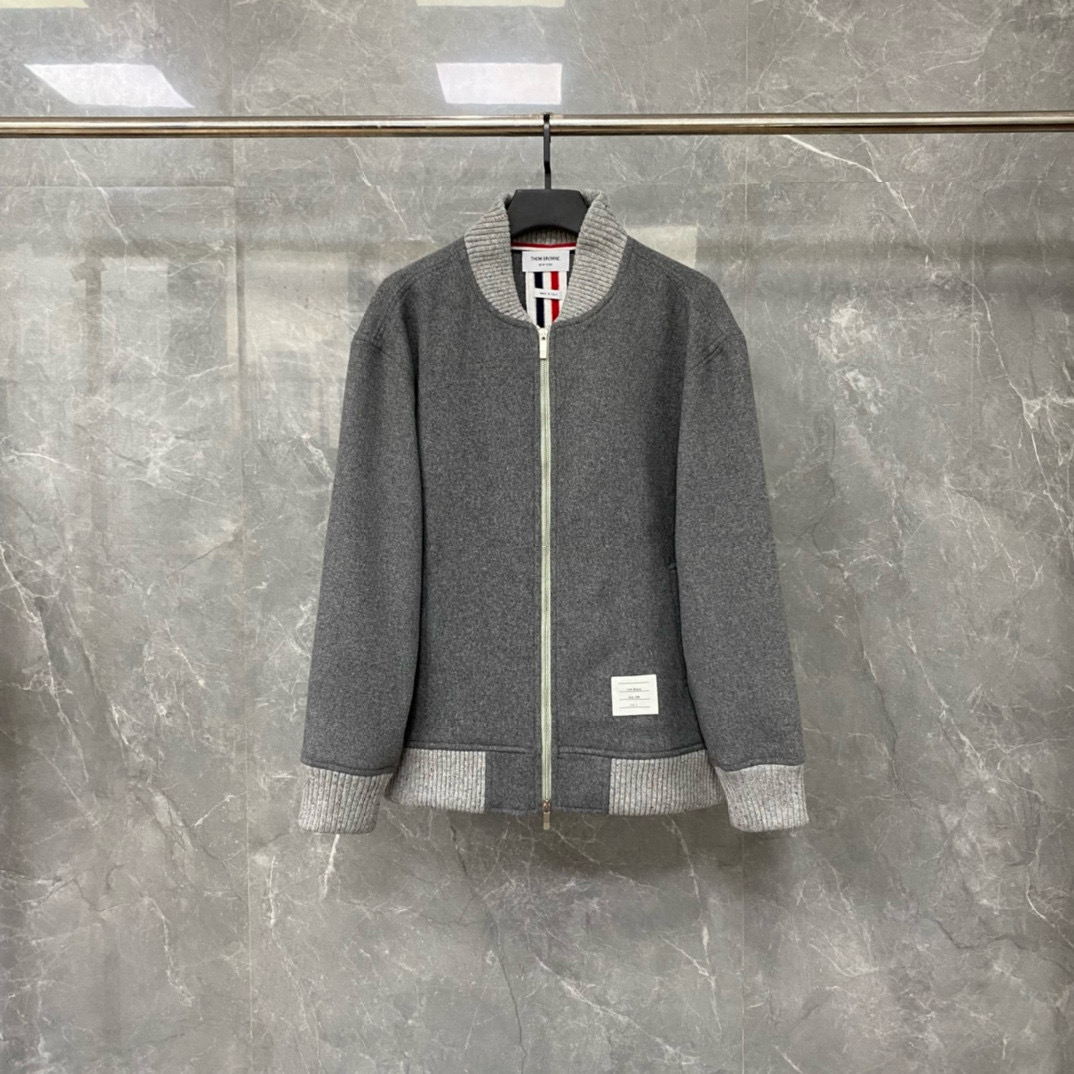 톰브라운 니트집업