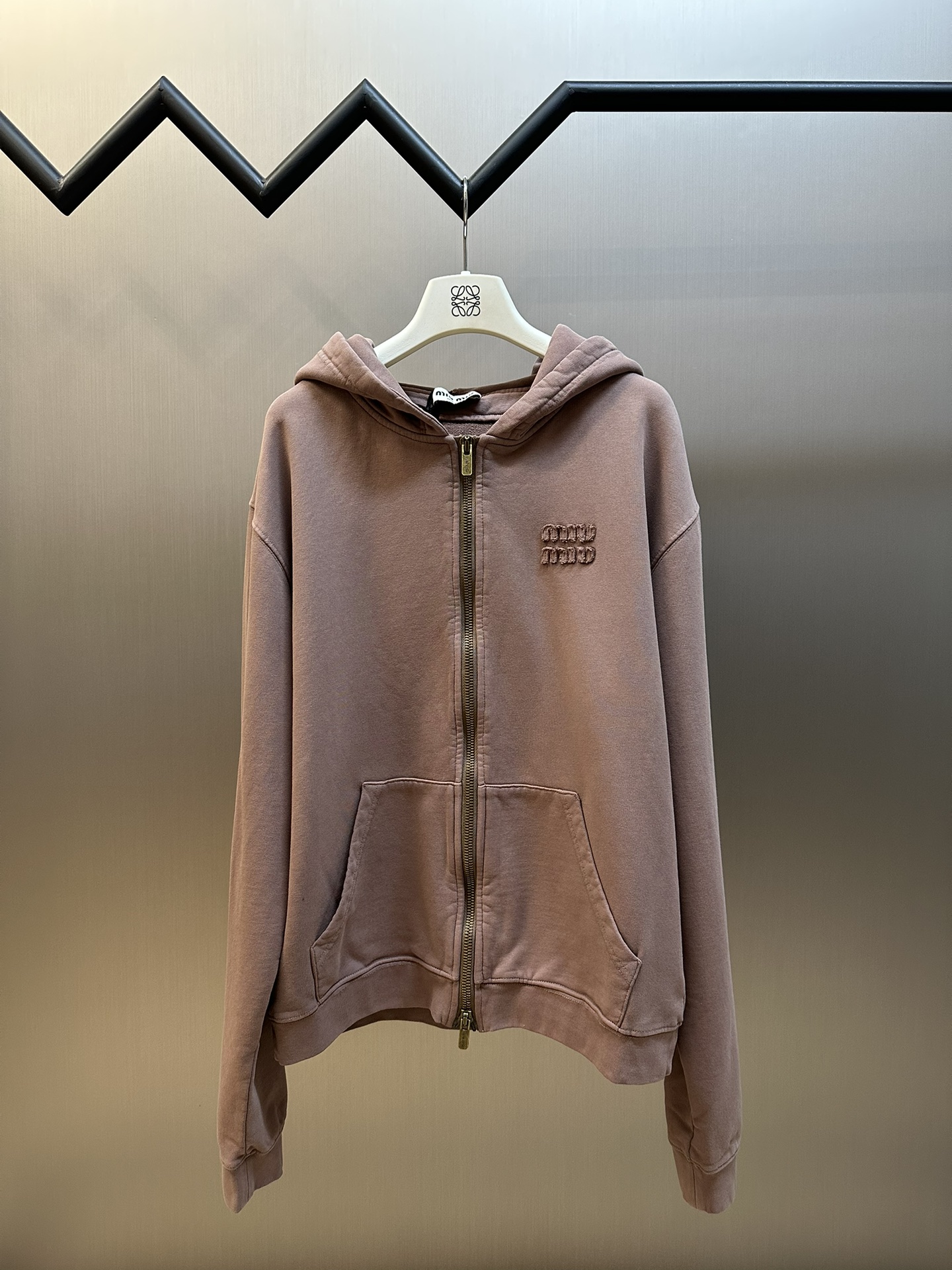 미우미우 후드집업