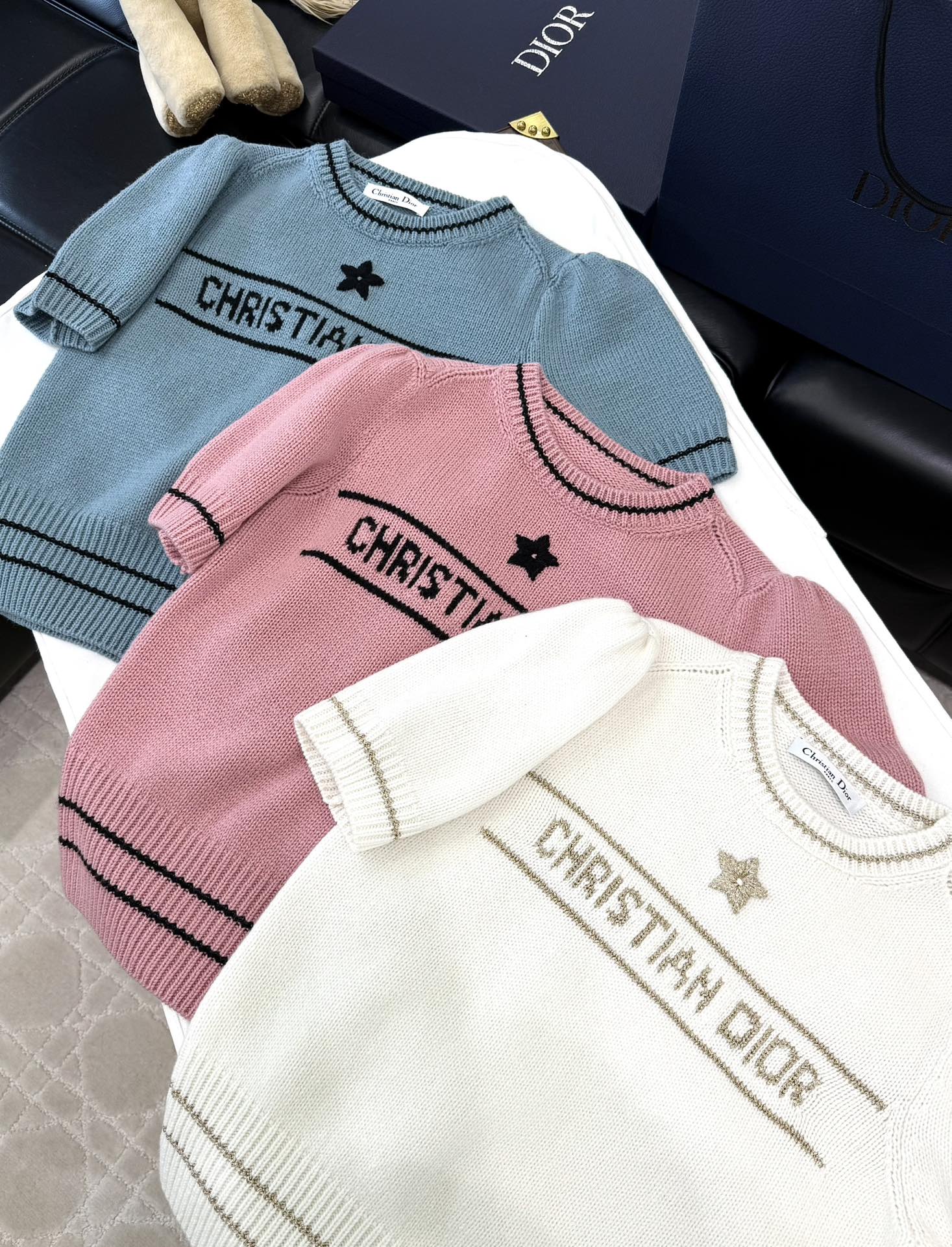 디올 니트 반팔