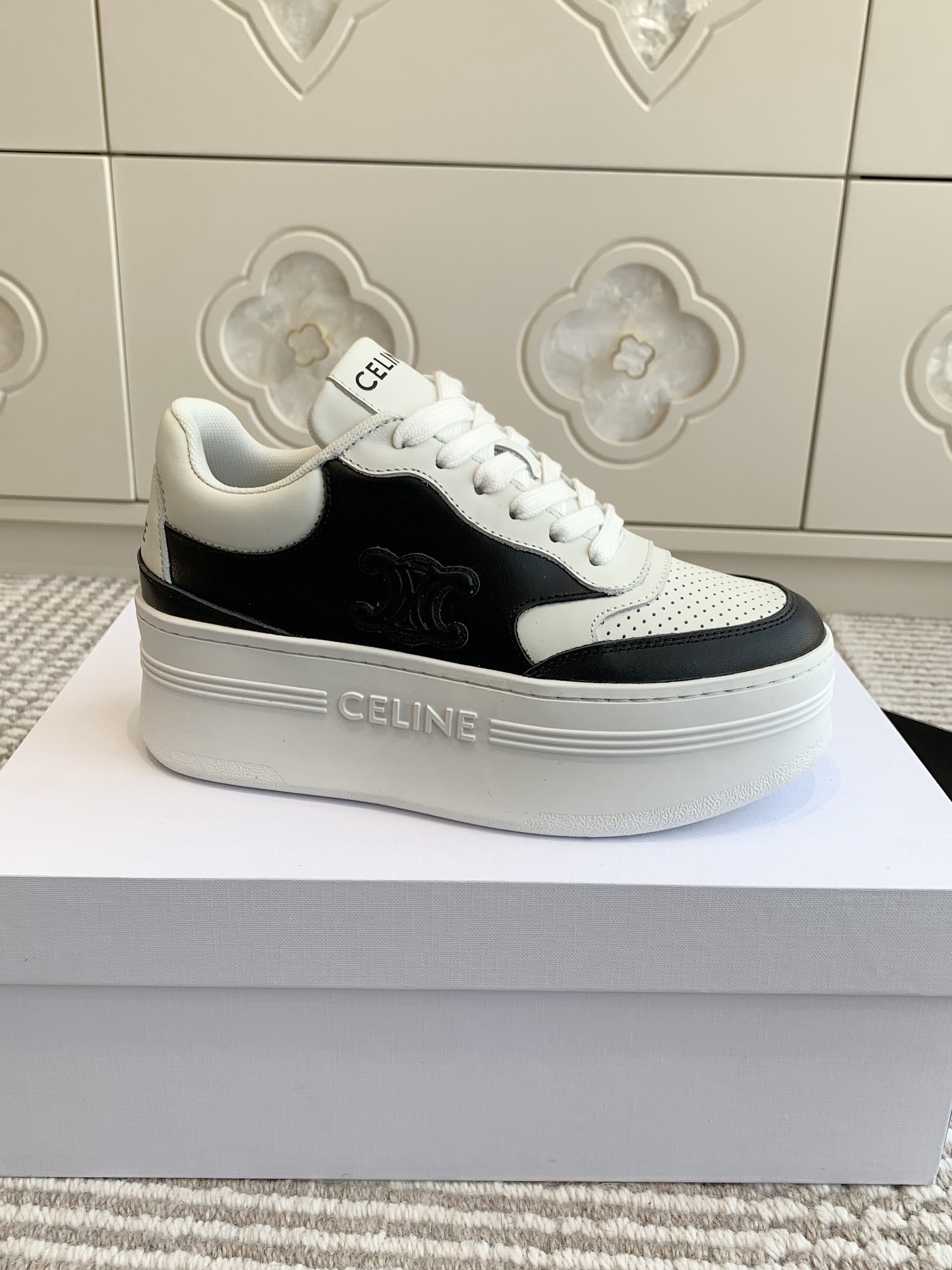 셀린느 스니커즈 굽높이 5cm