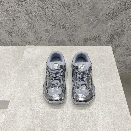 보테가베네타 남여공용 오르빗 스니커즈