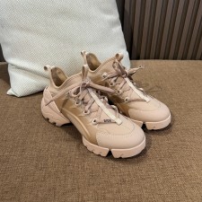디올 커넥트 스니커즈 굽높이5CM 정품급