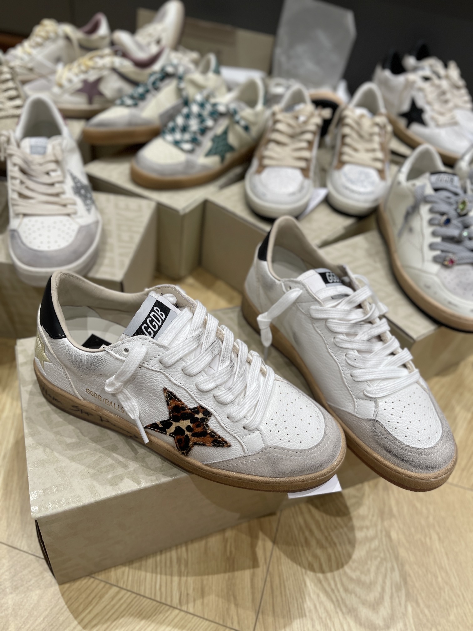 골든구스 스니커즈