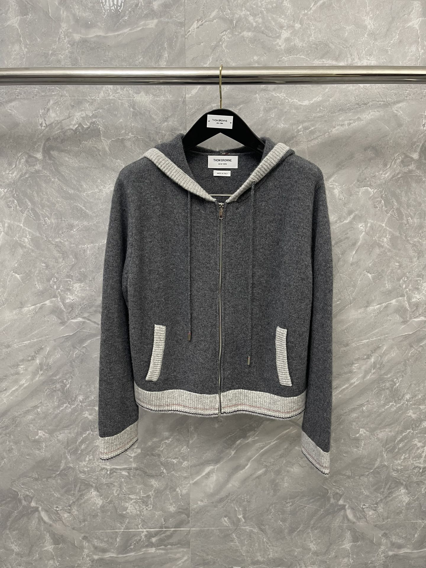 톰브라운 후드가디건