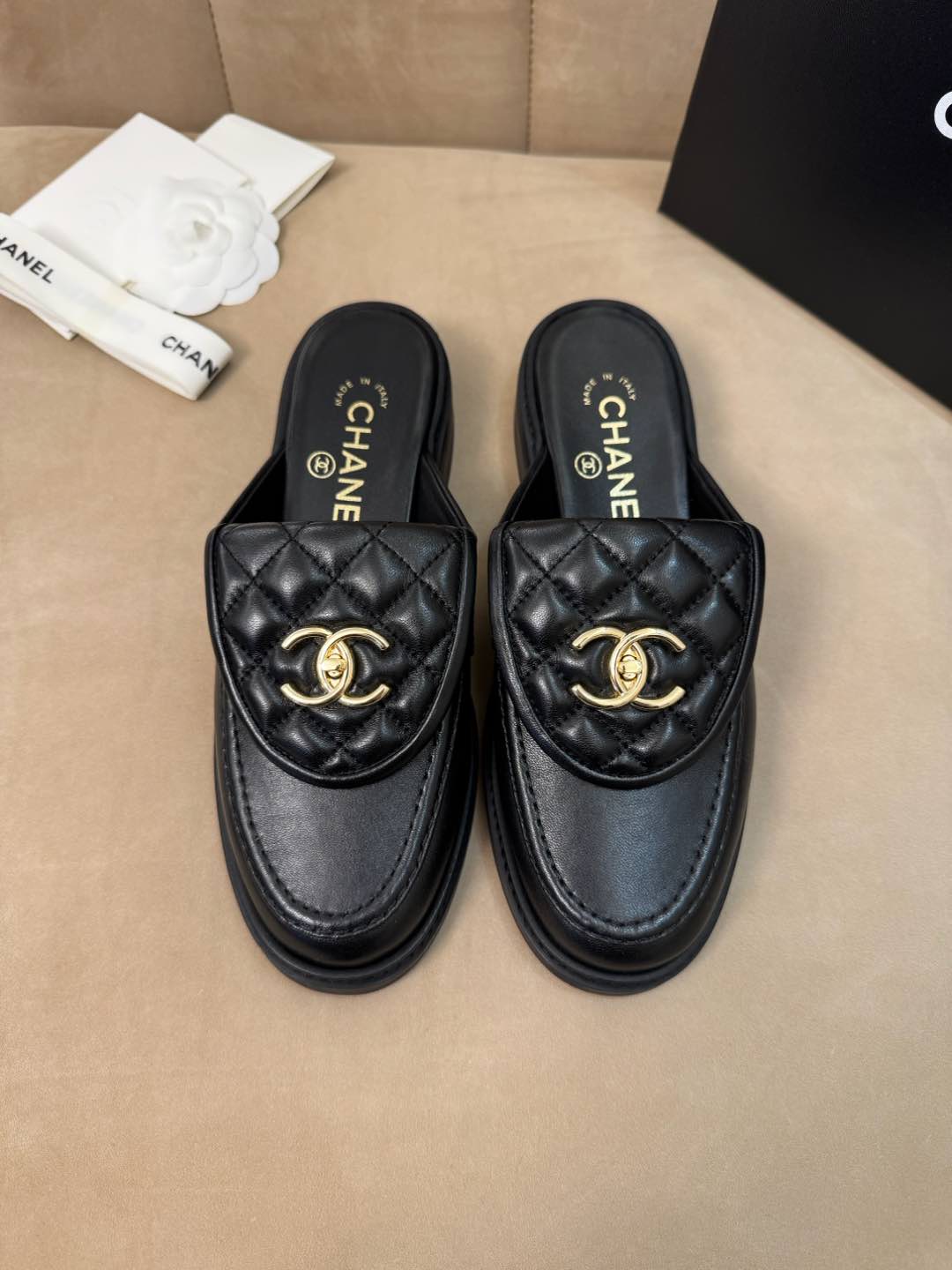 샤넬 슬리퍼 정품급