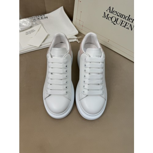 알렉산더맥퀸 스니커즈