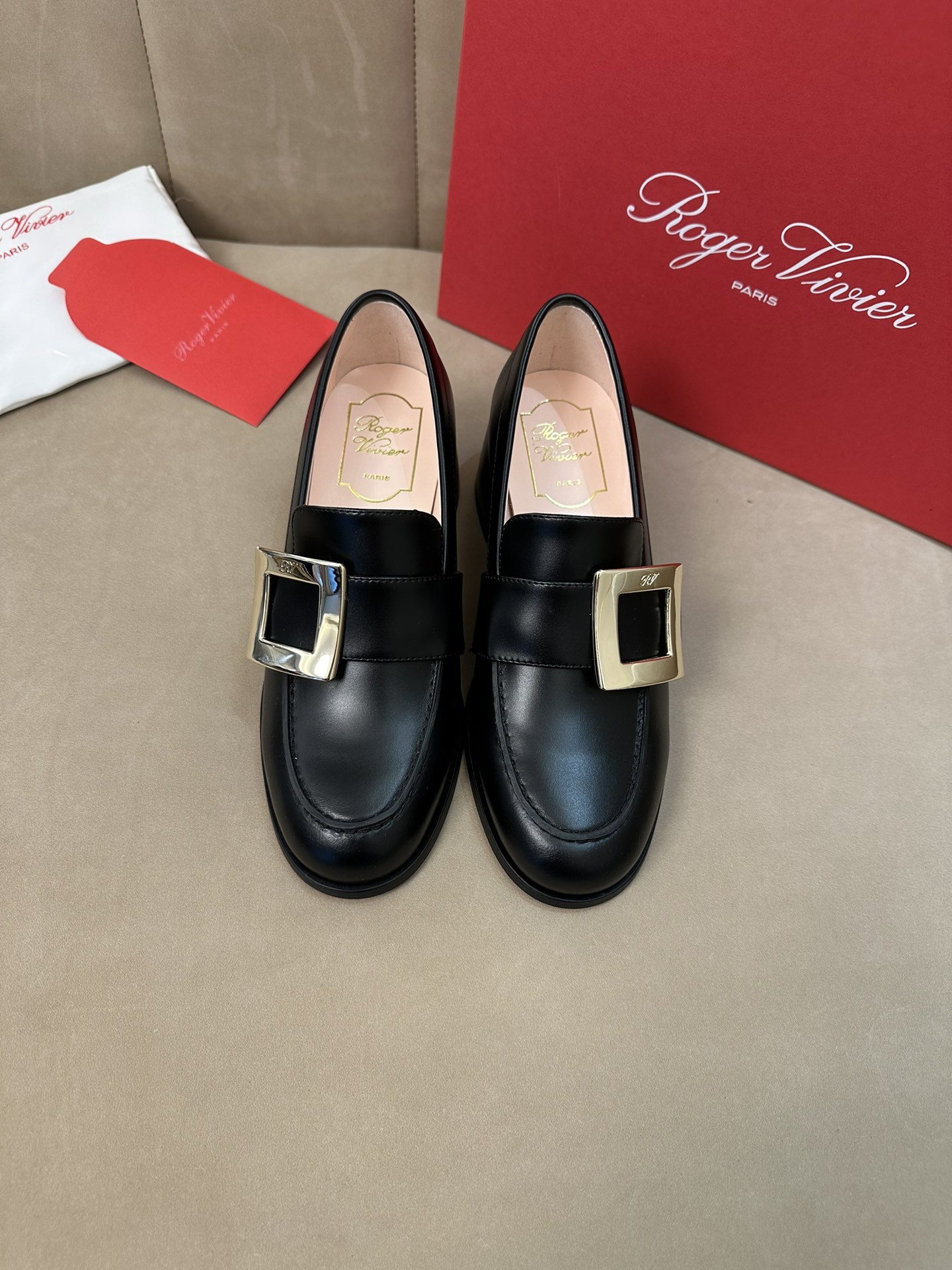 로저비비에 구두