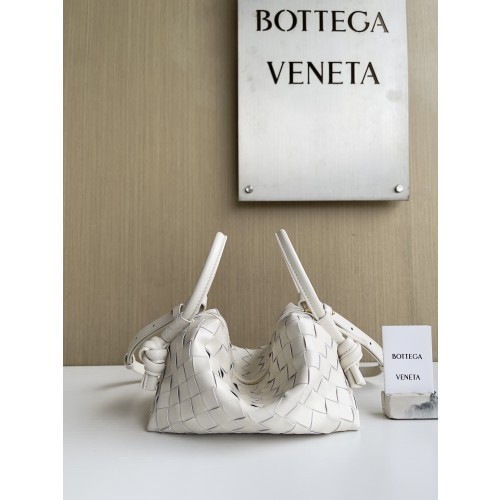 보테가베네타 루프 스몰 크로스백 796615