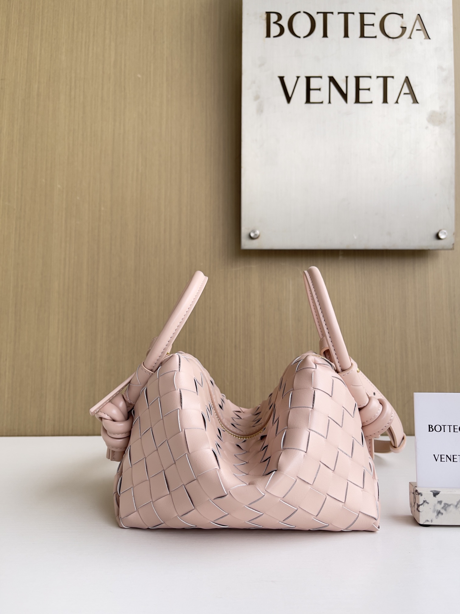 보테가베네타 루프 스몰 크로스백 796615