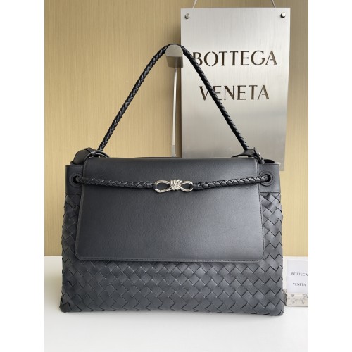 보테가베네타 25년 신상 안디아모 라지 메신저백 805969