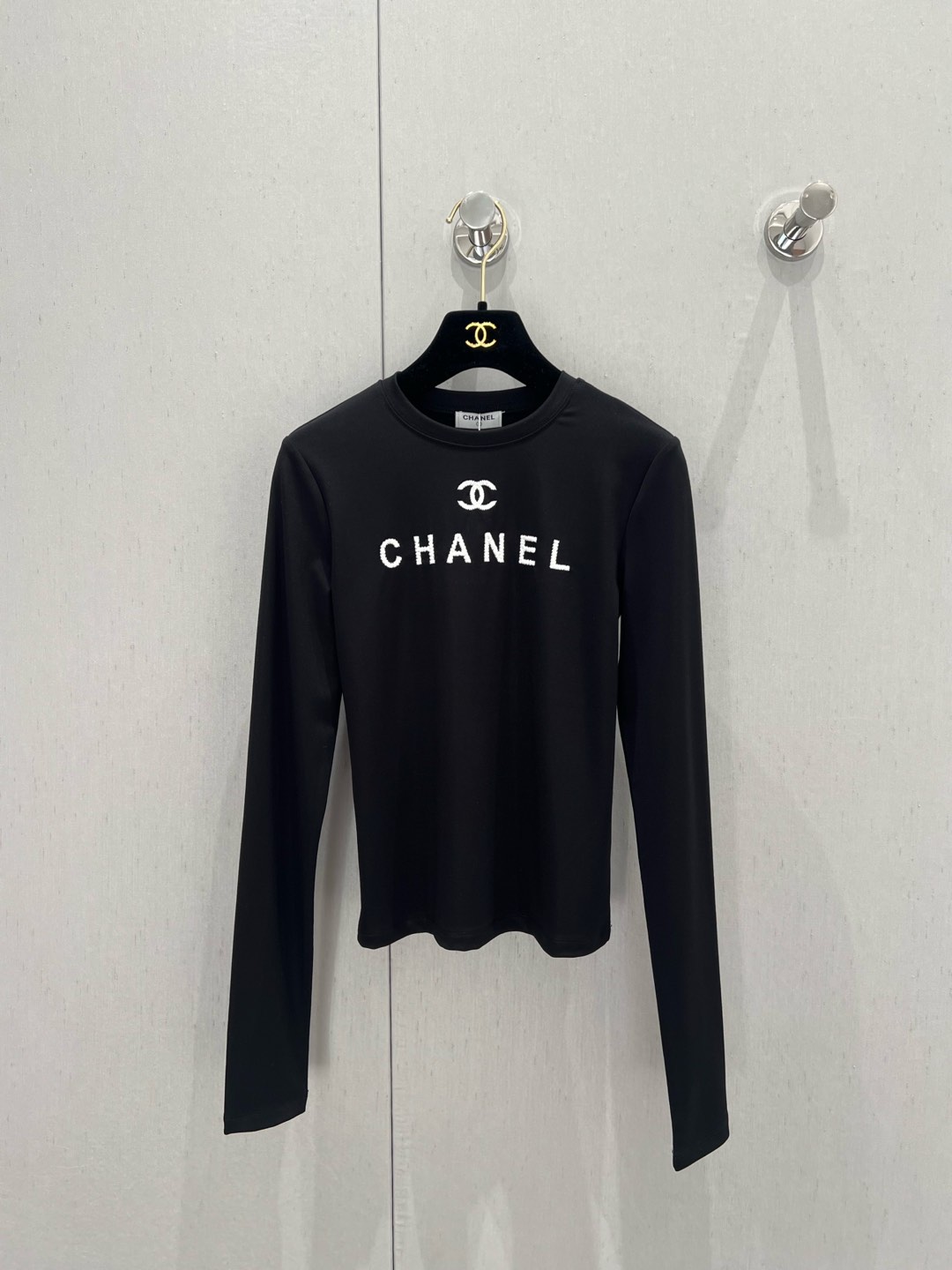 샤넬 긴팔티