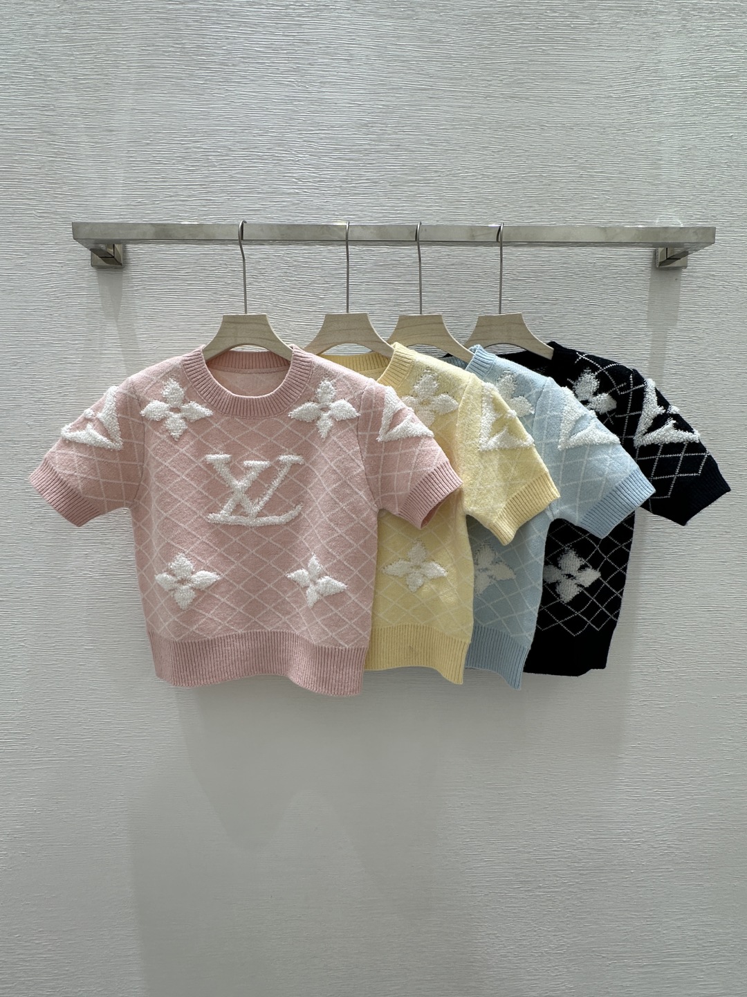 샤넬 루이비통 라운드 반팔 니트 [4컬러]