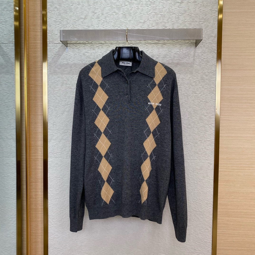 미우미우 캐시미어 니트 폴로 셔츠