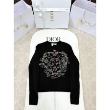 디올 자수 니트