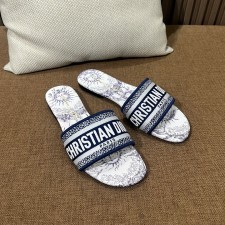 디올 디웨이 슬리퍼 정품급