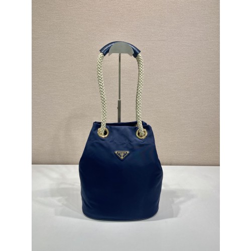 프라다 마리너 리나일론 스몰 버킷 백 1BE082