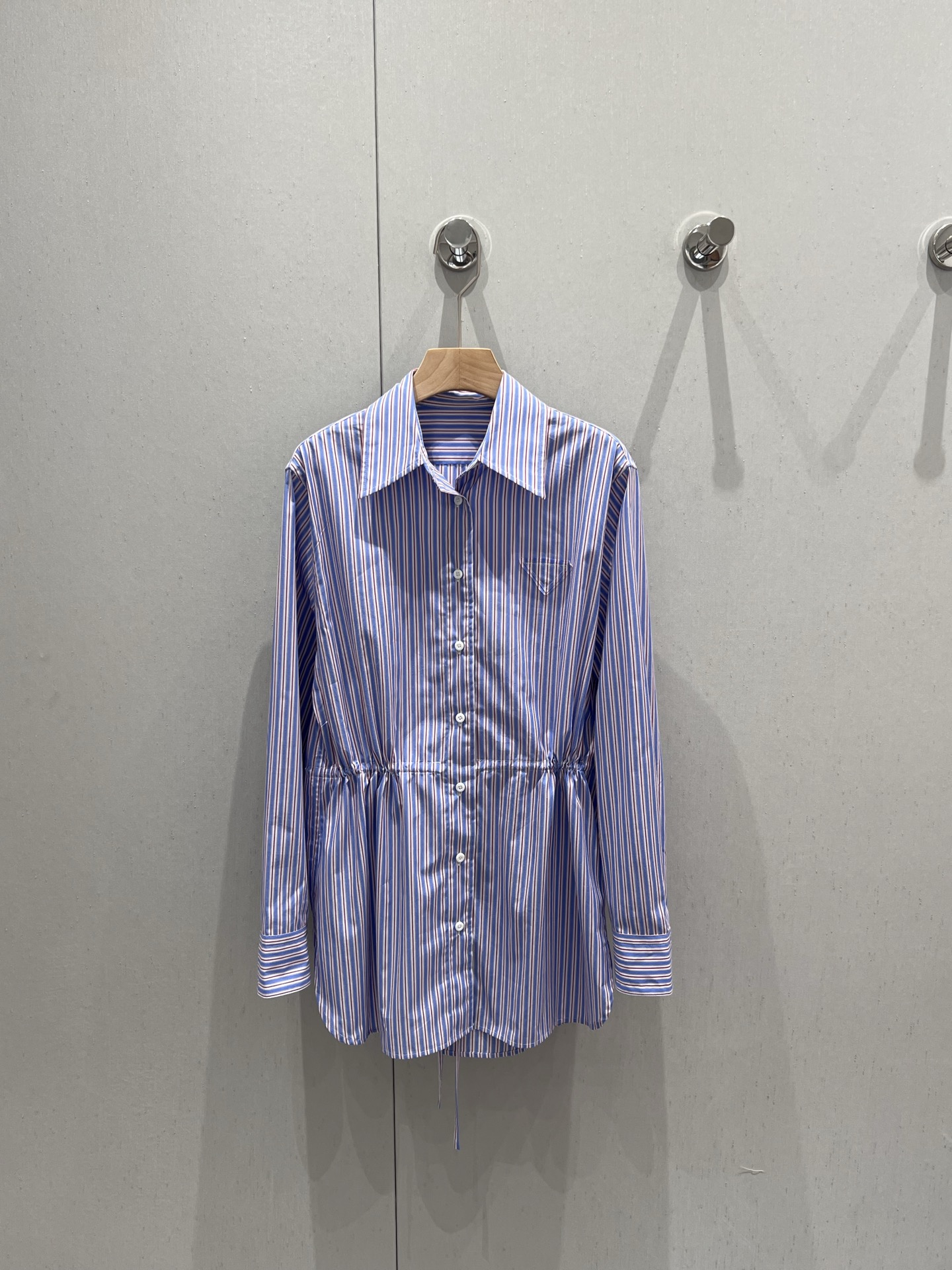 프라다 스트라이프 셔츠