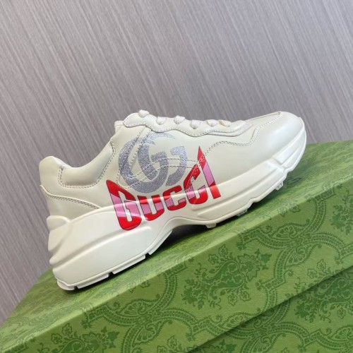 구찌 라이톤 스니커즈