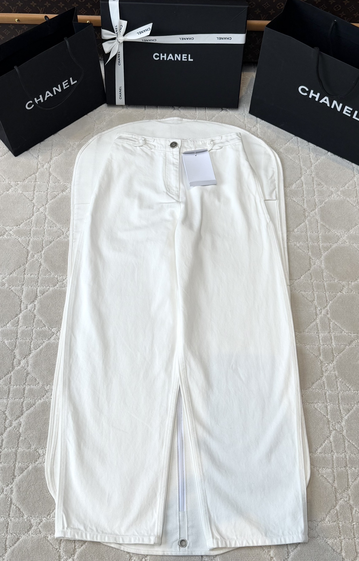 샤넬 화이트 청바지