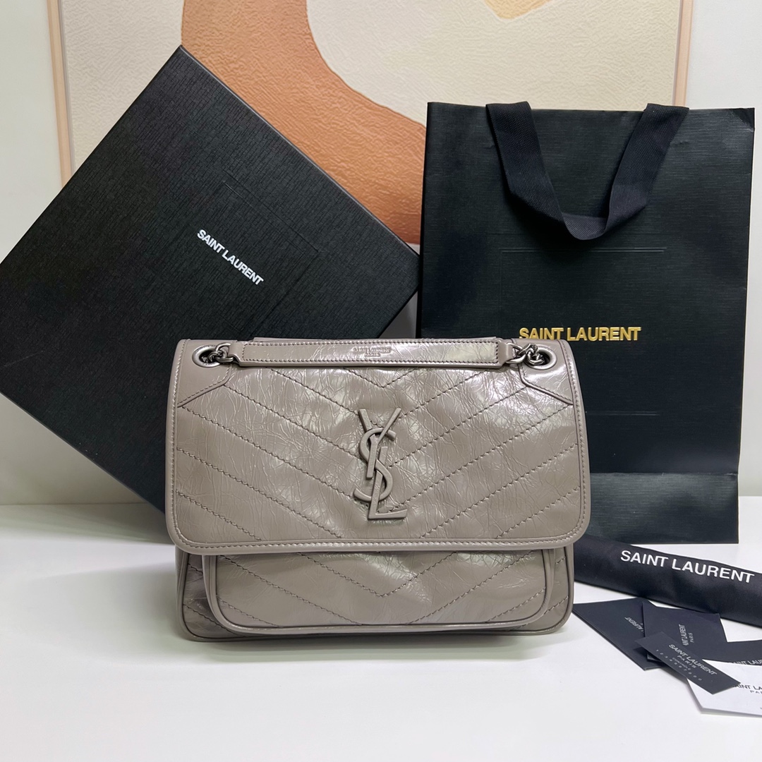 생로랑 니키 숄더백 미디엄 633158