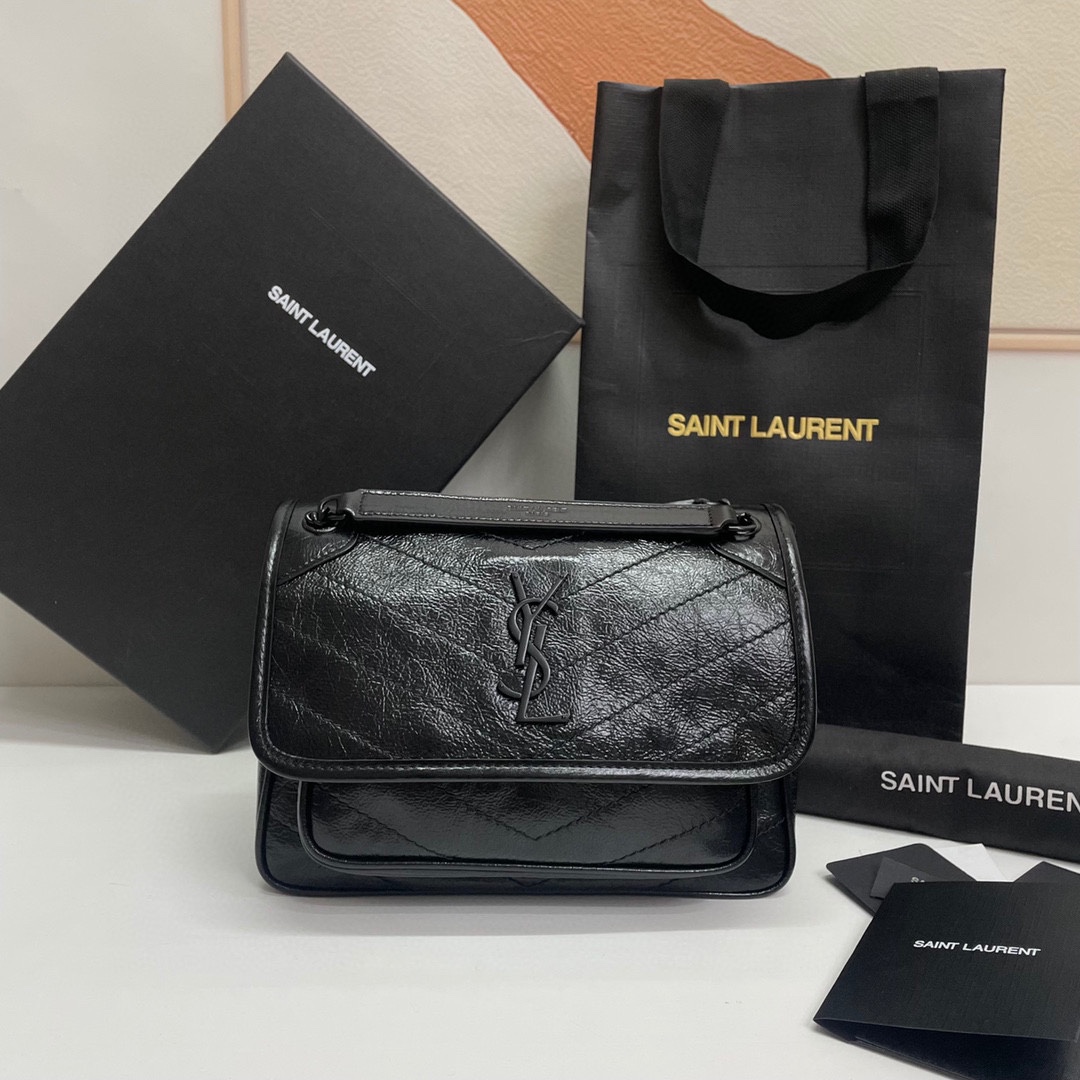 생로랑 니키 숄더백 스몰 블랙 633160