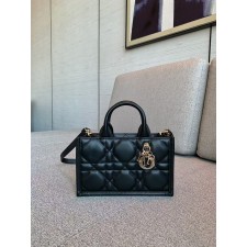 디올 북 토트 미니 백 Book Tote Mini [정품급]