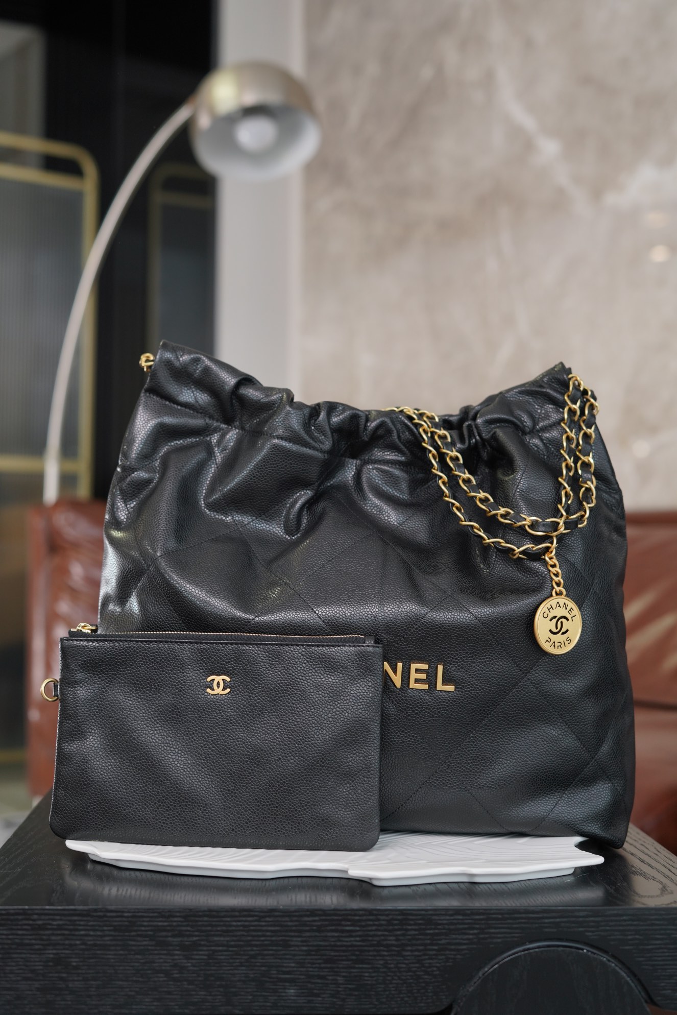 샤넬 22백 미듐 캐비어 [정품급]