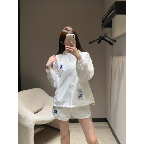 버버리 바람막이 + 반바지 세트