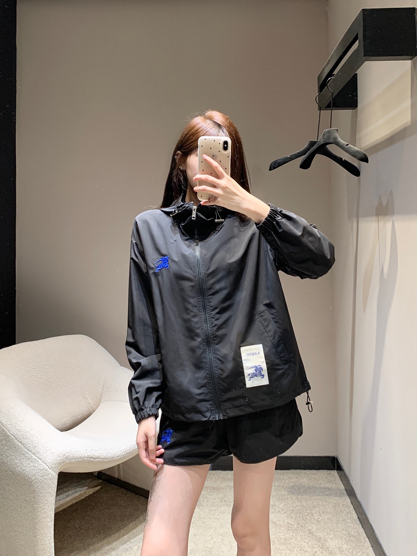 버버리 바람막이 + 반바지 세트