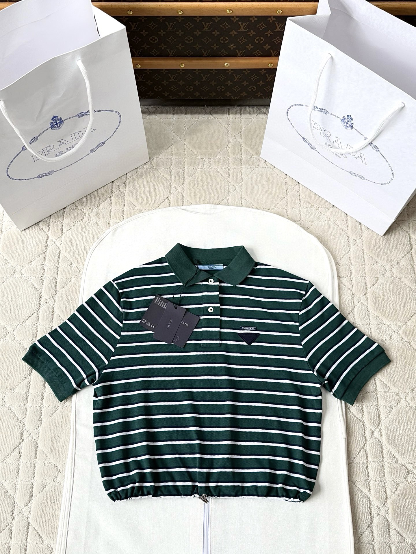 프라다 25ss 폴로셔츠