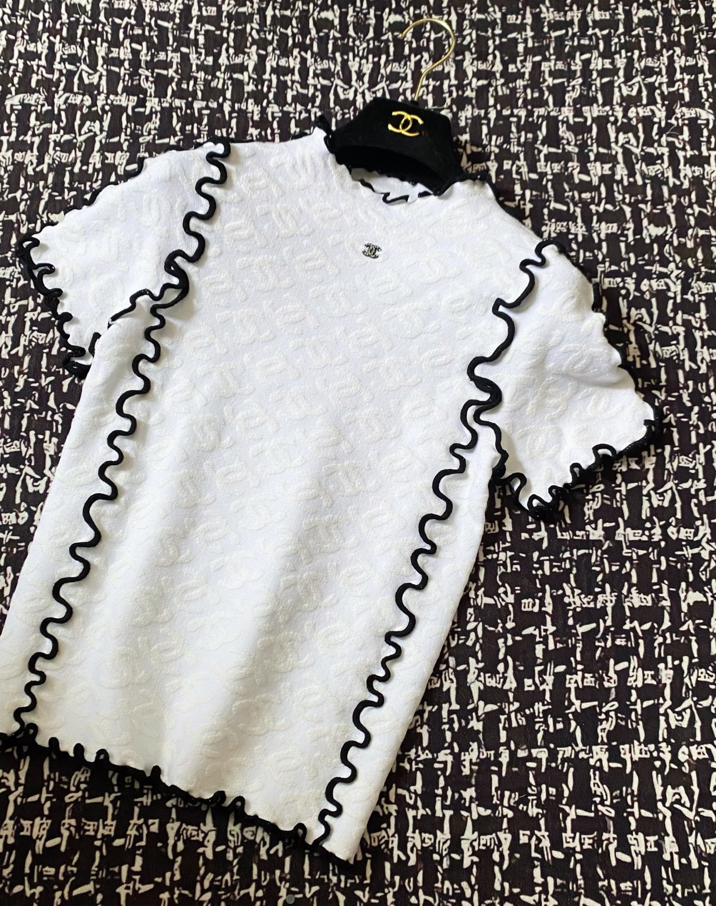 샤넬 레이스 반팔