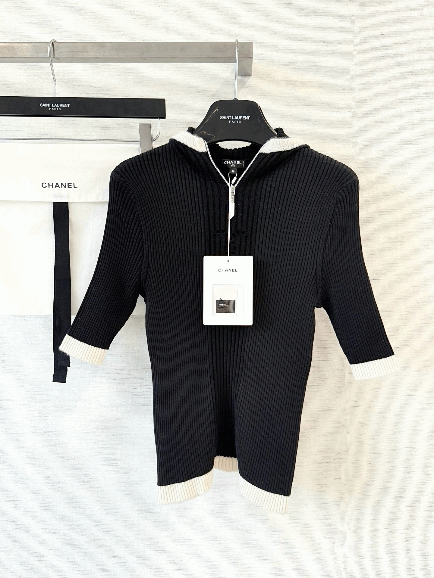 샤넬 25p 후드 반팔