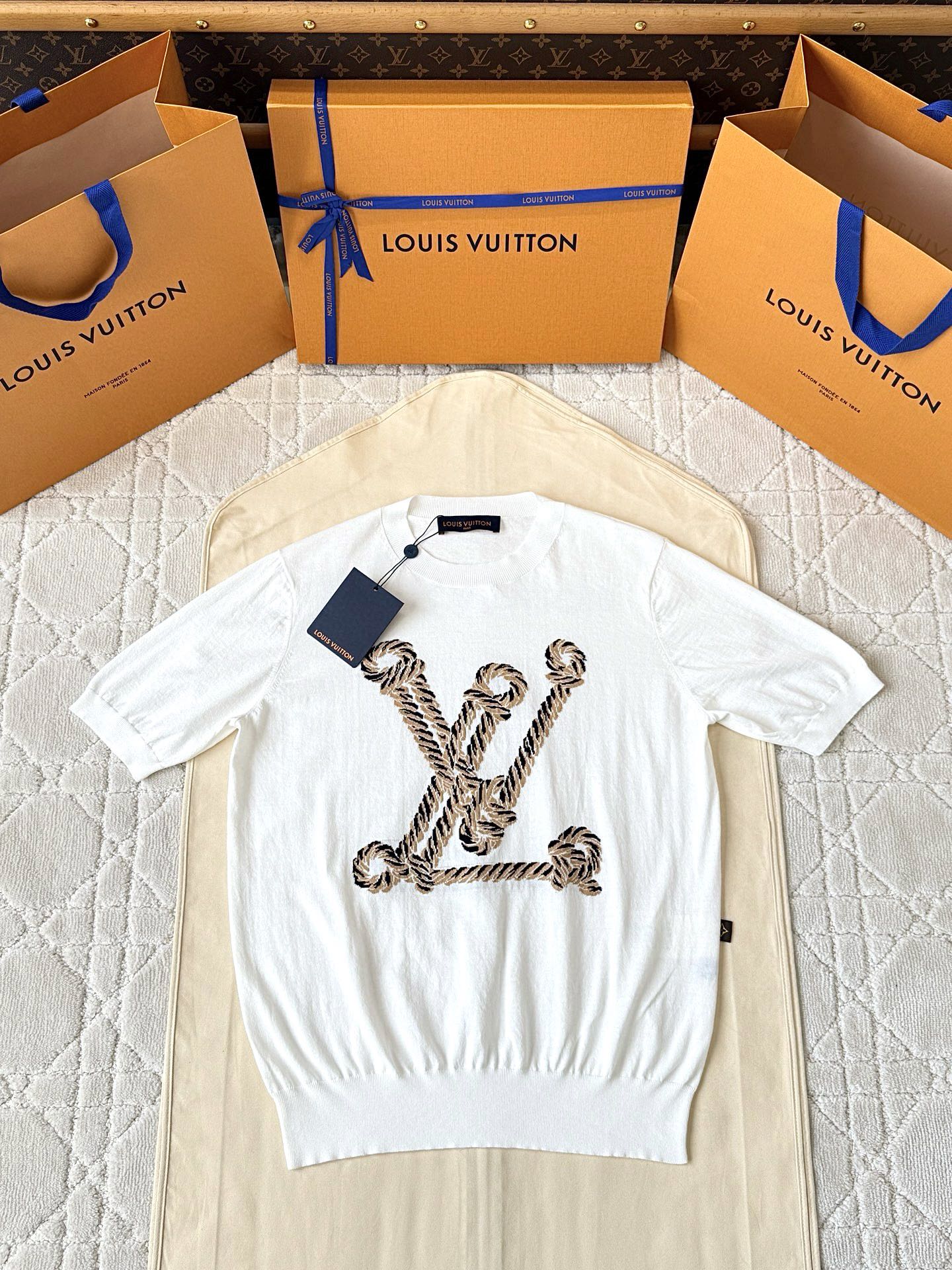 루이비통 반팔티