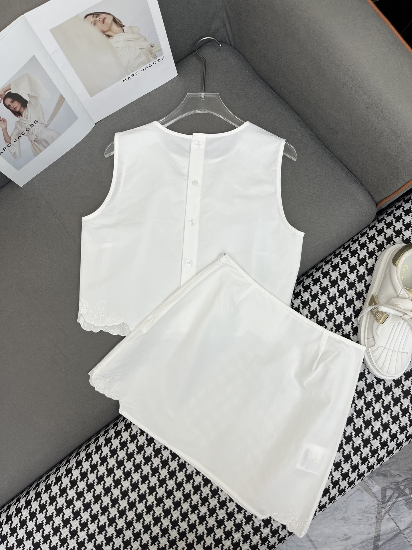 미우미우 슬리브리스 + 스커트 세트