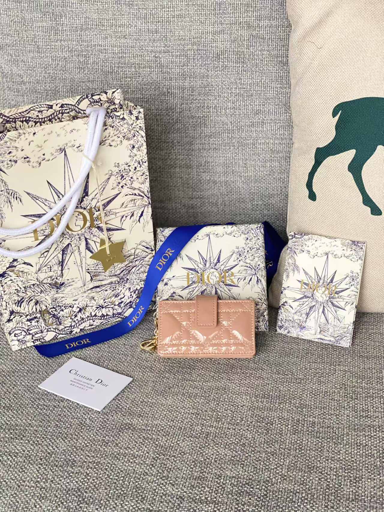 디올 레이디디올 자스민 카드지갑