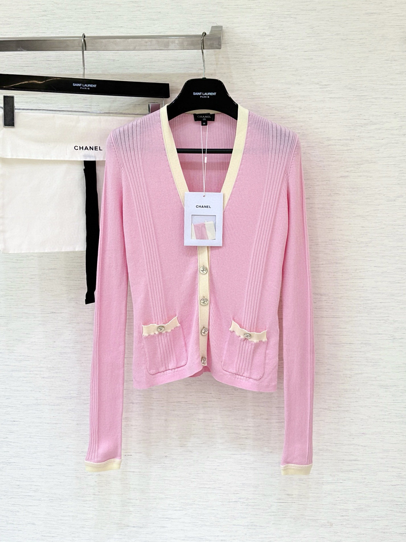 샤넬 25ss 니트 가디건