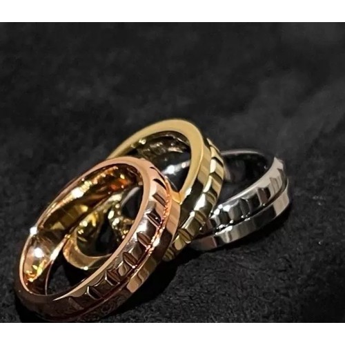 부쉐론 콰트로 레디언트 에디션 웨딩 밴드