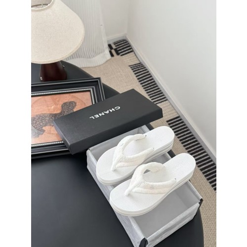 샤넬 슬리퍼 화이트