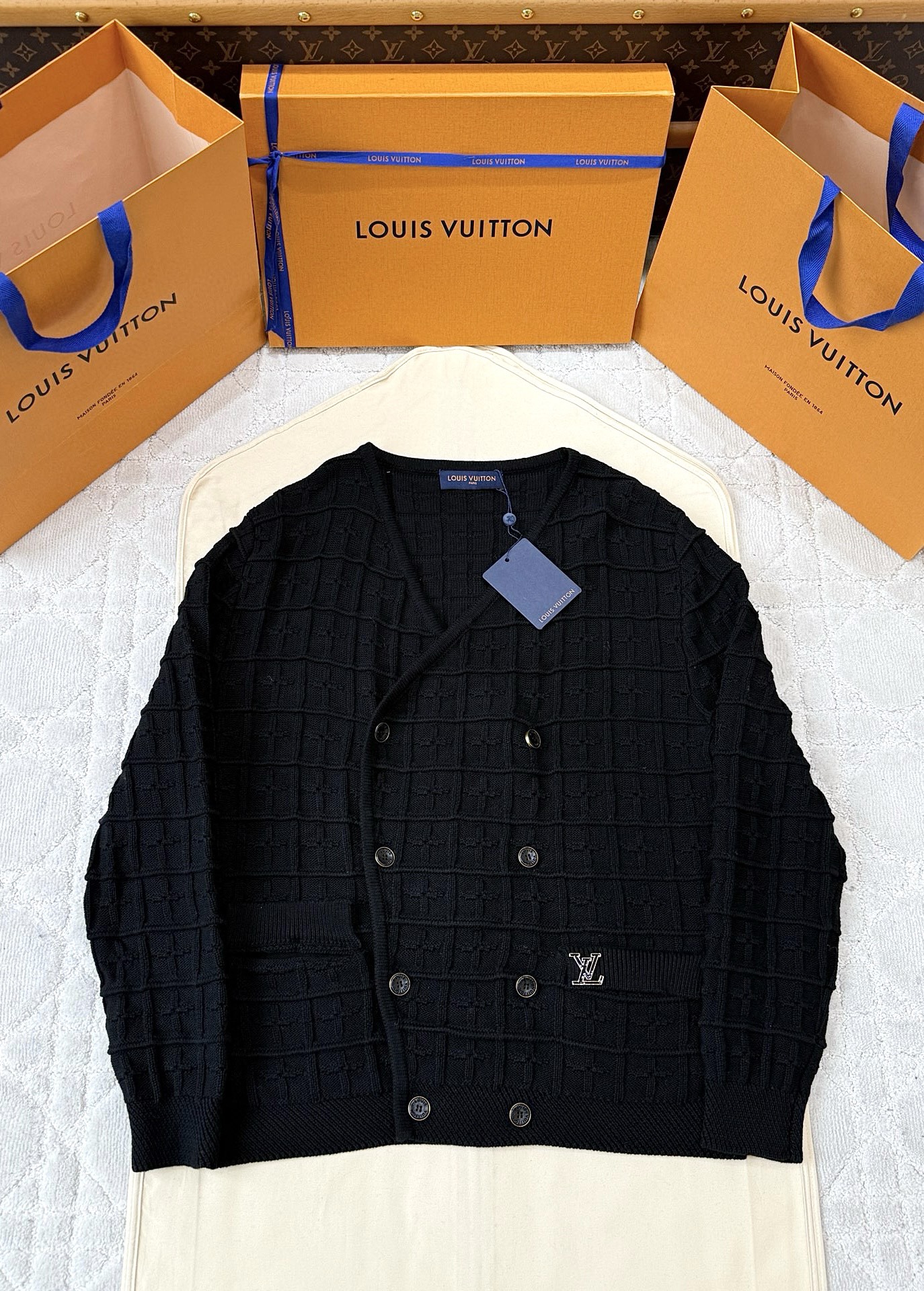 루이비통 25FW 가디건