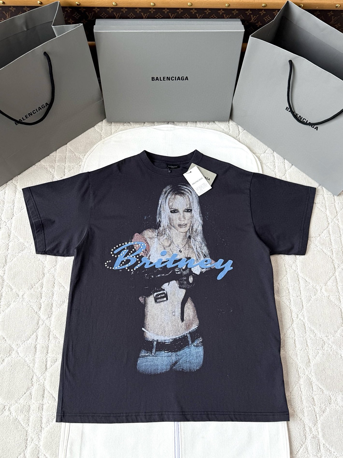 발렌시아가 25SS 프린트 반팔티