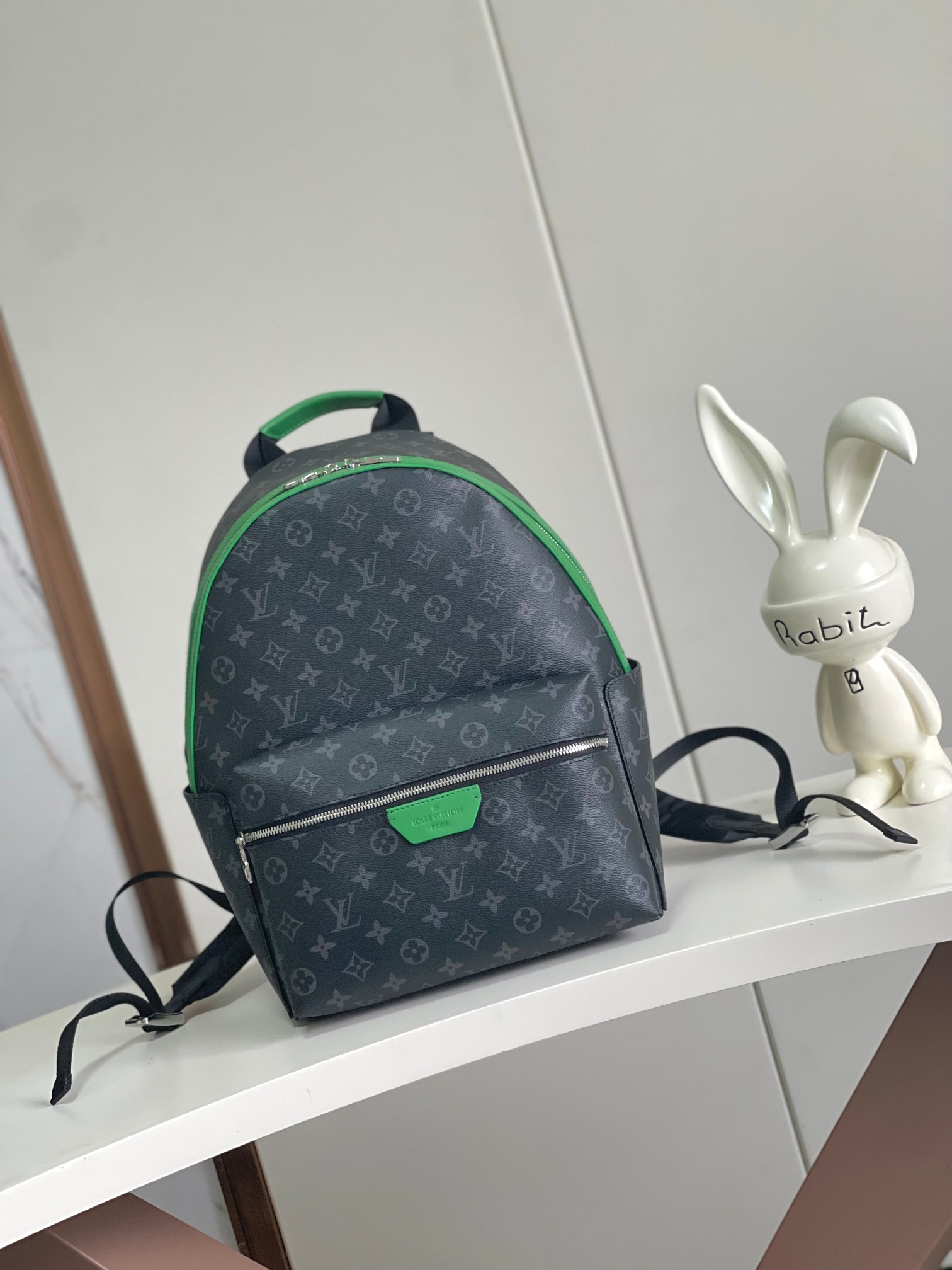 루이비통 디스커버리 백팩