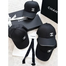 샤넬 25ss 자수 로고 야구모자