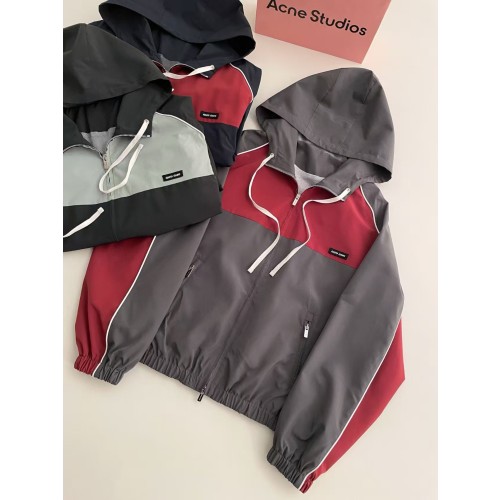 미우미우 바람막이